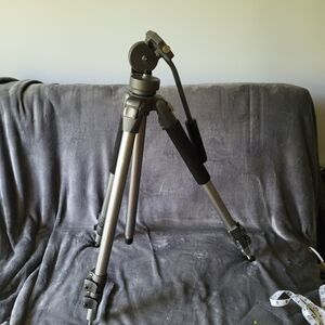 Promaster Tripod 28-68"
